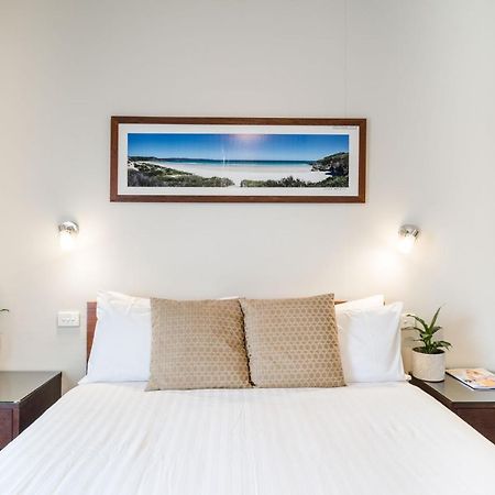 Huskisson Hotel Eksteriør billede